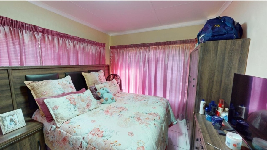 4 Bedroom Property for Sale in Morning Glory Northern Cape
